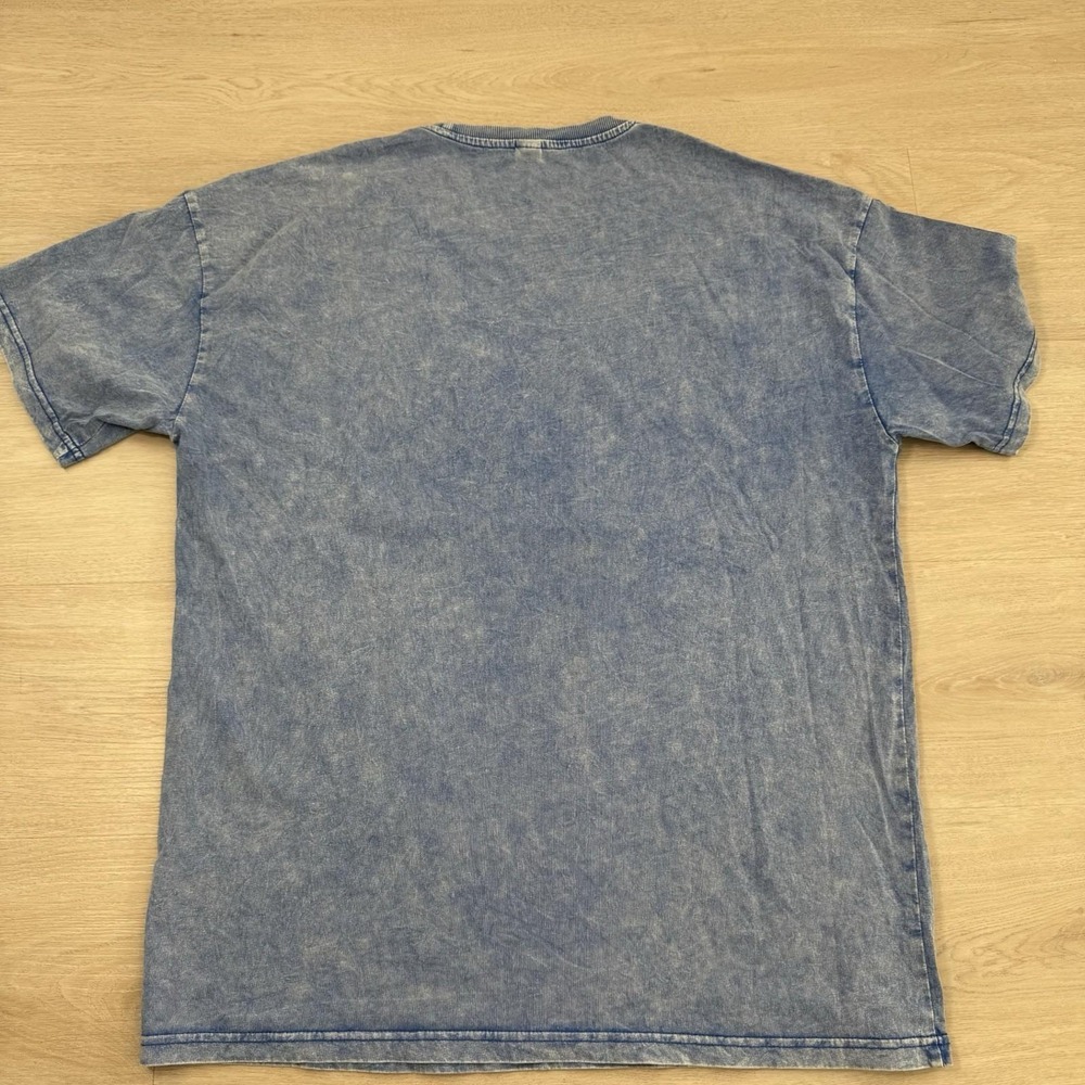 Motorsport Racing Graphic T-Shirt Men's Large Blue Acid Wash Number 48 Tee - Picture 4 of 4
